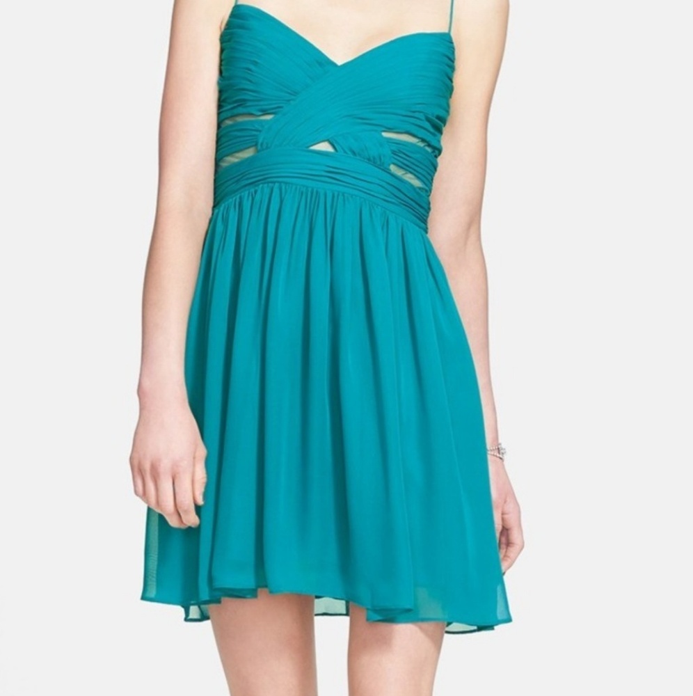 Hailey Logan by Adrianna Papell